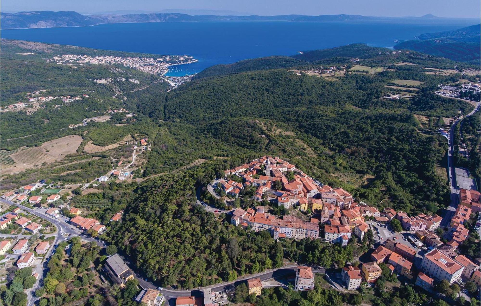 Gorgeous Apartment In Labin With Wifi Kültér fotó